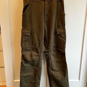 J.Galt Dark Olive Cargo Pants like new! Never worn. Size M(4)